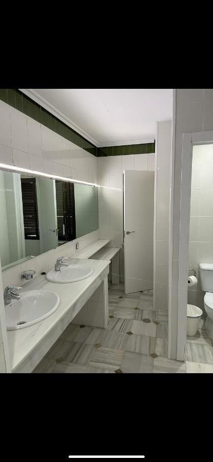 Hotel New Hortaleza Coliving à Madrid Extérieur photo