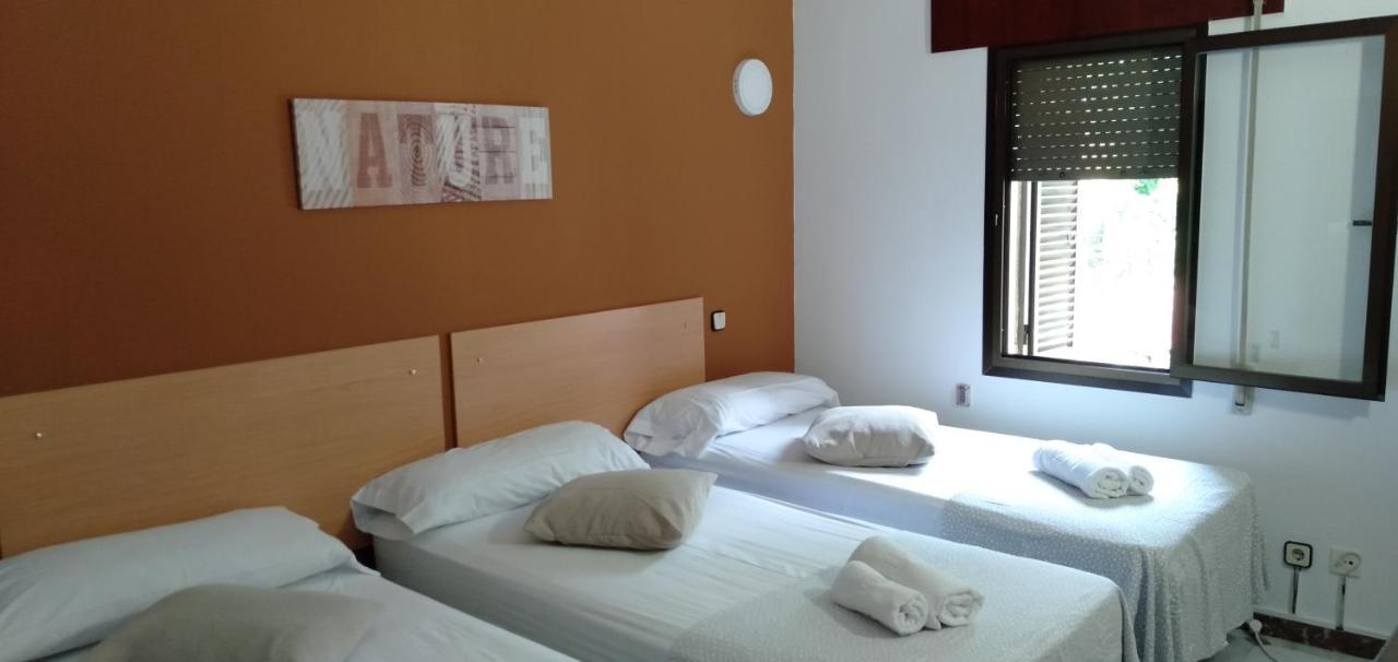 Hotel New Hortaleza Coliving à Madrid Extérieur photo